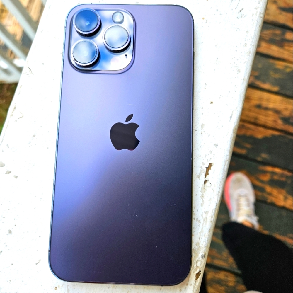IPhone 14 Pro Max Purple